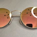 Ray-Ban Pink Mirrored Sunglasses Photo 9