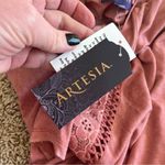 NWT Artesia Dusty Rose Pink Babydoll Top Size Large Lace Stretch Boho Bl… Photo 3