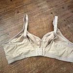 Cacique  nude wireless full figure 44C lacy bra Photo 1