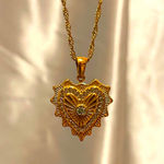 Boutique 💛 Classic Gold Heart Necklace – Zirconia Concho Design | 18K Gold Stainless Steel 💛 Photo 2