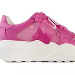 Juicy Couture NWT  Women's Dyanna Sneakers In Bright Pink Photo 3