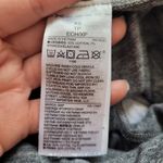 GapFit Heather Gray High Waist Capri Length Yoga Pants Photo 9