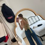 Isalis  Crop Top Photo 2