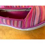 Eddie Bauer  Womens 9 CAST Canvas Pink Stripe Slip On Flat Loafer Shoe Photo 5