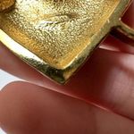 Avon Hearts Afire Brooch Pin Gold Tone / Red Enamel Heart With Arrow Photo 5