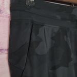 Lululemon READY TO RULU JOGGER HERITAGE 365 CROP CAMO DEEP COAL MULTI 8 Photo 4