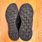 Skechers Women’s Goga Max Cozy Clog Slip-On Shoes in Black Suede Size 8.5 Photo 7