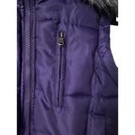 NWOT Women's Small Purple Puffer Vest Faux Fur Hooded Ski Resort Chalet Hiking Photo 6