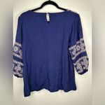 Andree by Unit *6/25/25 HOST PICK* EUC ANDREÈ BY UNIT Embroidered Top - Medium Photo 1