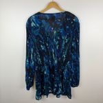 Catherines  Floral Beaded Tunic Top Sz 3X Blue Pleated Lightweight Stretch Flowy Photo 3