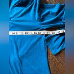 Kimmery Teal Longsleeve Yoga Top Women’s size MD Blue Size M Photo 3