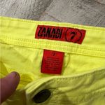 Zana Di Women’s Neon Yellow  Size 7 Jean Shorts Photo 1