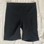 Athleta Women's Elation 8β High Rise Black Bike Shorts Size Medium Photo 2