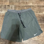 Nike Men’s medium 7” running shorts Photo 0