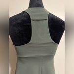Fabletics NWT  Safari Green Mila On-the-go Bulit-In Tank size small Photo 5