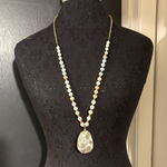 💜 Francesca’s Collections Stone Beaded Necklace Green Photo 0