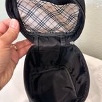 Burberry Bag Vanity Makeup
Pouch Black Plaid Embroidery
Plate Ladies Nylon Photo 3
