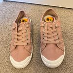 blowfish Vasper  Sneakers Size 7 Photo 0