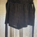 Abbeline Flowy Shorts Photo 0