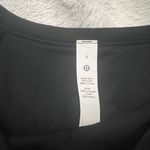 Lululemon black tight tee Photo 1
