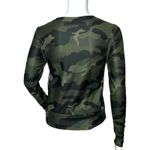 Old Navy Active Shirt Womens XS Green Camouflage Cropped Breathe On Workout Gym Photo 2