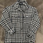 Forever 21 Houndstooth Shacket Jacket size S Photo 1