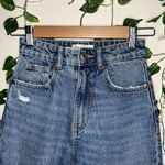 ZARA  Ripped Jeans Photo 1