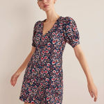 Boden stretch dress jersey mini dress with v neck size 2 Photo 0