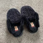 Dearfoams  Black Cable Knit Slippers SIZE 5-6 Photo 1
