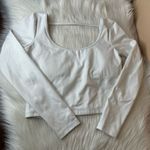 Gilly Hicks  Active Recharge Long Sleeve Top Size Medium Photo 13