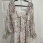 Miami  white floral dress with puffy long sleeves  Photo 0