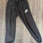Nike Sweatpants Photo 0