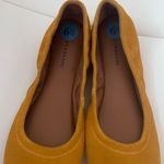 Lucky Brand NWOT Lucky Boy and Mustard Colored Flats‎ Size 6.5 Photo 2