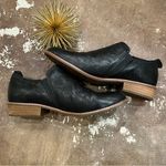 Sofft Naisbry Black Leather Flats Shoes Booties with Elastic Panels 7.5 Photo 3