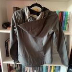 Mountain Hardwear Women's  Gray Lightweight Jacket With Hood Size Extra Small Photo 6