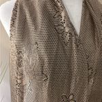 Vintage Gold Lace/Crochet Rose Design Scarf / Shawl with Fringe Photo 6