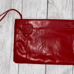 Clutch purse with wrist strap, zipper closure red Photo 0