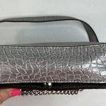 Guess Vtg Y2K Mini Bag Silver Croc Embossed Chain Accent Purse Handbag Retro Photo 5