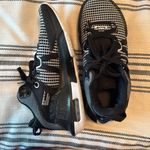 Nike Lebron Basketball Shoes Photo 3