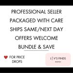 FIGS  Gray Scrub Top with Pocket S Photo 5