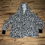 LuLaRoe cheetah print robe Photo 0