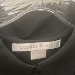 Cooper and Ella FINAL MARKDOWN  scallop trim top Small Photo 2