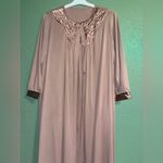 Vintage Lorraine night gown and robe set • cottagecore • farmhouse • 2 pieces Size M Photo 2