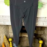 Athleta  Elation Rib Trim 7/8 tight legging size extra small Photo 0