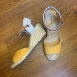 Lucky Brand 6 Kyndra Tan / Saffron Yellow Espadrille Wedge Sandals Ankle Buckle Photo 0
