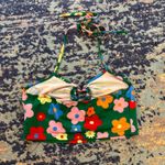Abstract Halter Top Green Size XS Photo 1