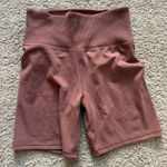 Vuori  Biker Shorts Photo 0