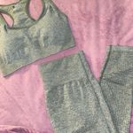 2 Piece Workout Set Size L Photo 0