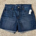 Old Navy  High Waisted Straight Cut Off Dark Wash Jean Shorts Size 4 Photo 6