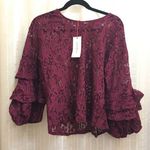 Solitaire  lace blouse Photo 0